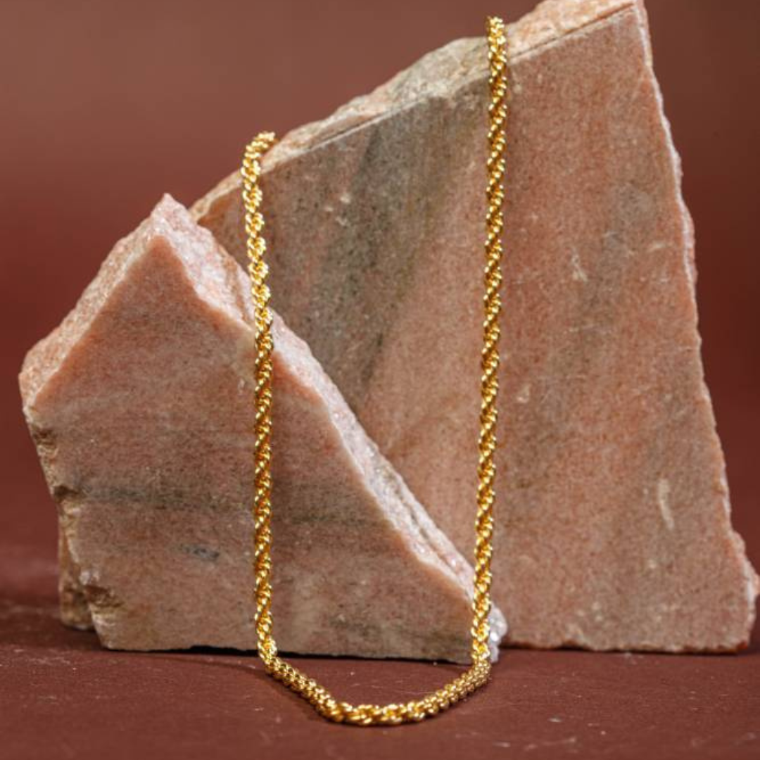 18 Carat Gold Rope Chain