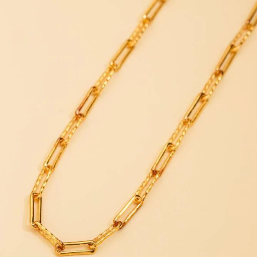 18 Carat Gold Link Textured Chain