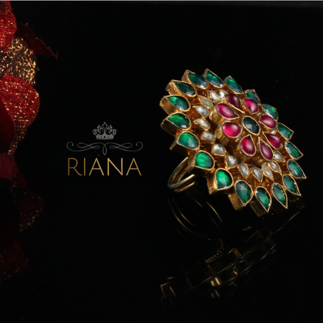 the 22k gold plated bloomed Flower ring 