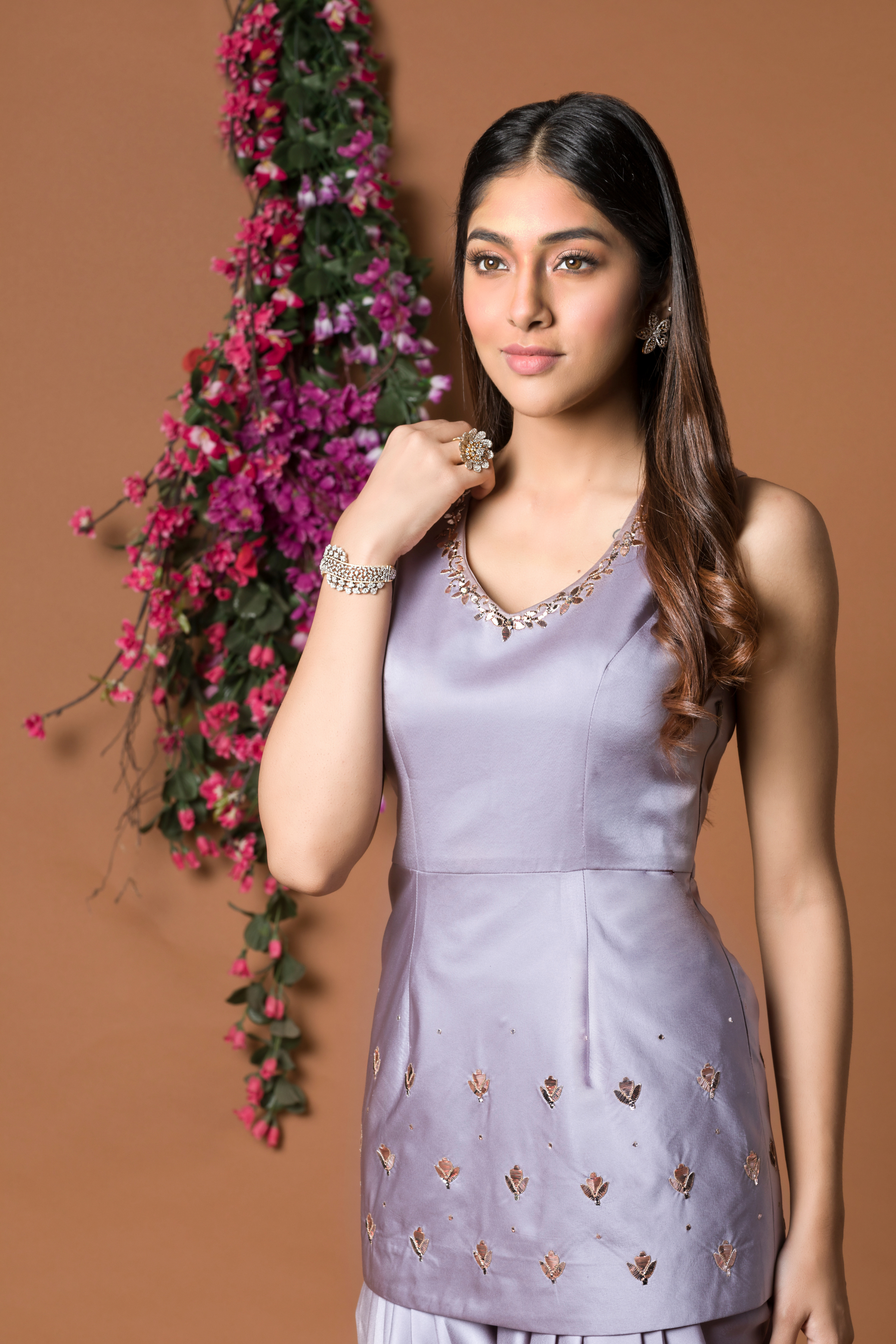 Buy - Prahnaaya royal majenta high low tunic with dupatta and dhoti skirt |  Elan Store