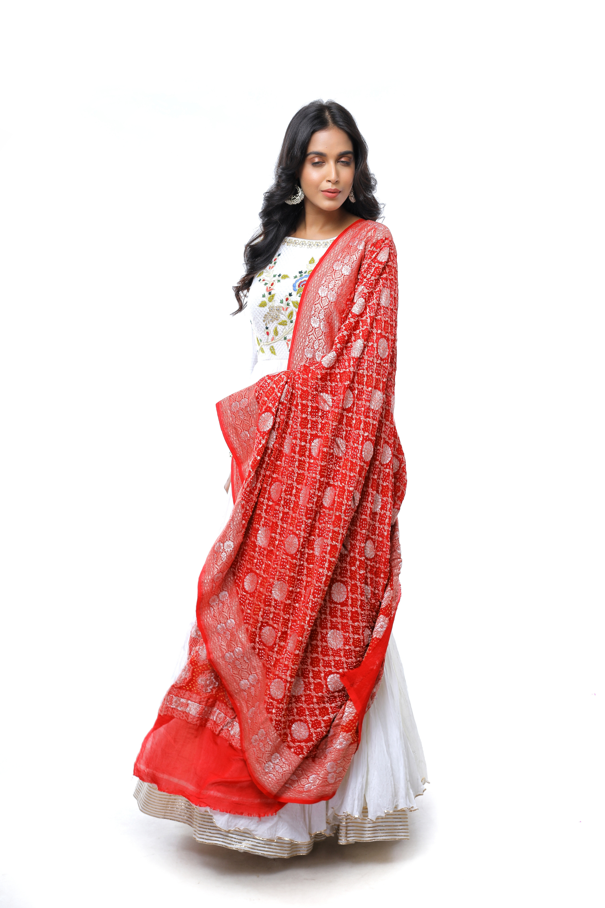 Red ghatchola dupatta with golden and silver zari